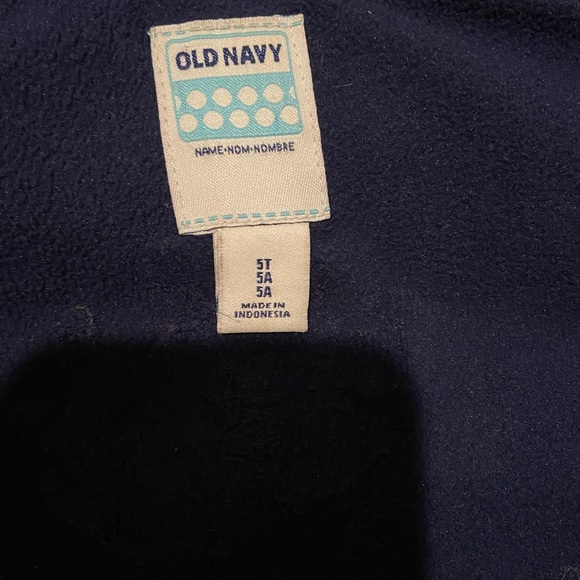 Old Navy puffer vest - Picture 2 of 3